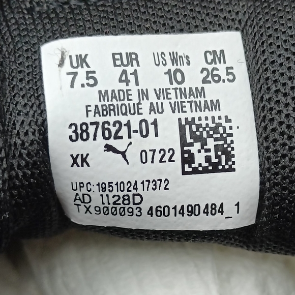 NWOT Womens Puma Jada Distressed Black 387621-01 Sneakers in Size 10 - Picture 6 of 7